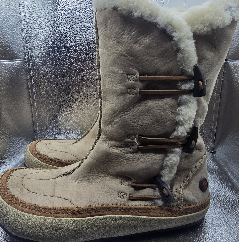 Merrell Spirit Tibet High Boots Womens Size 9.5 Tan Suede Polartec Thinsulate
